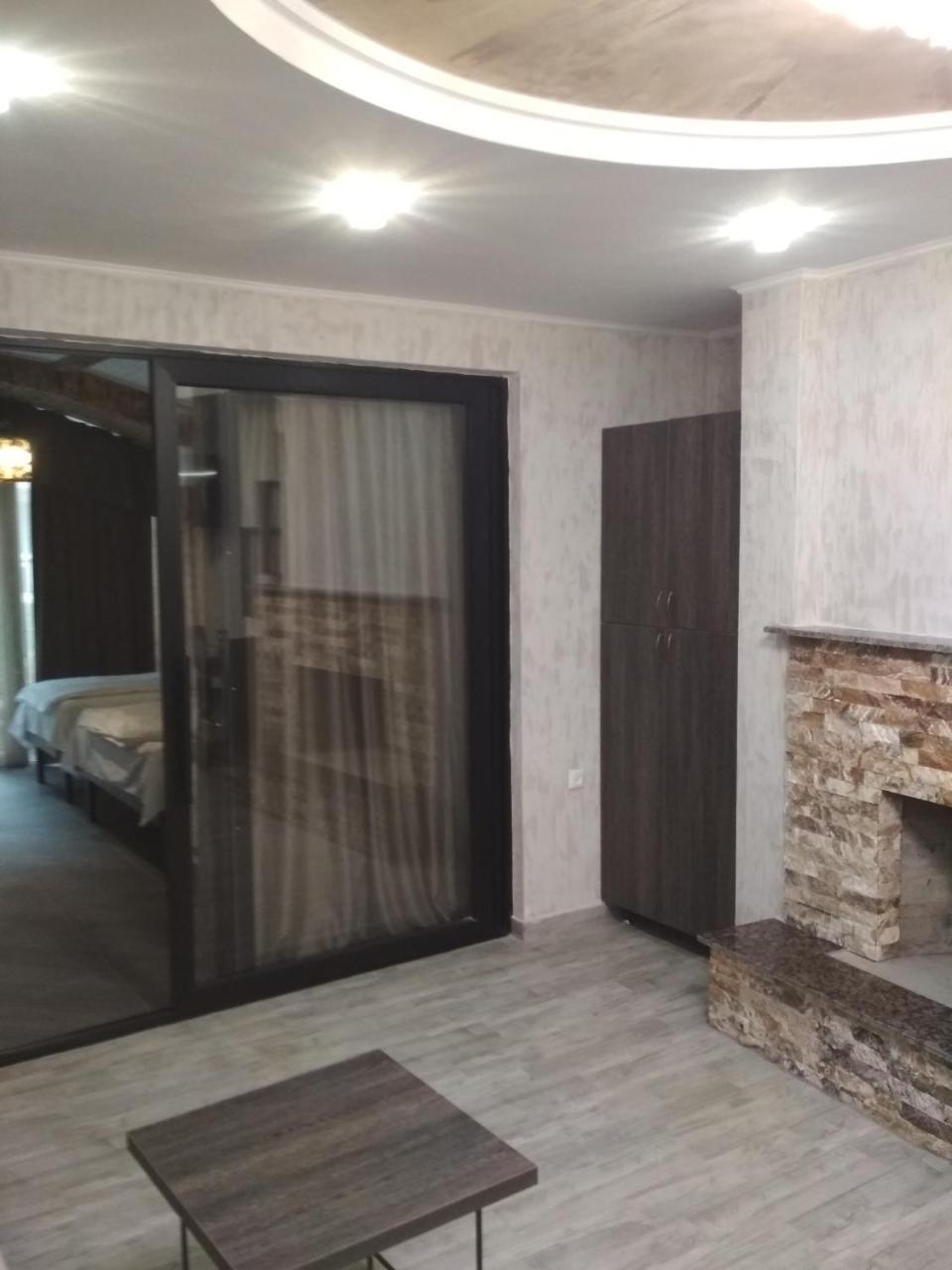 Guesthouse Melikishvili 57 Батумі Екстер'єр фото